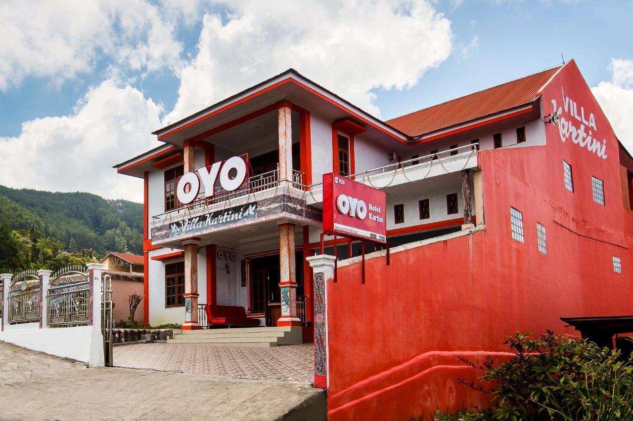 Oyo1520卡提妮酒店 Tarutung 外观 照片