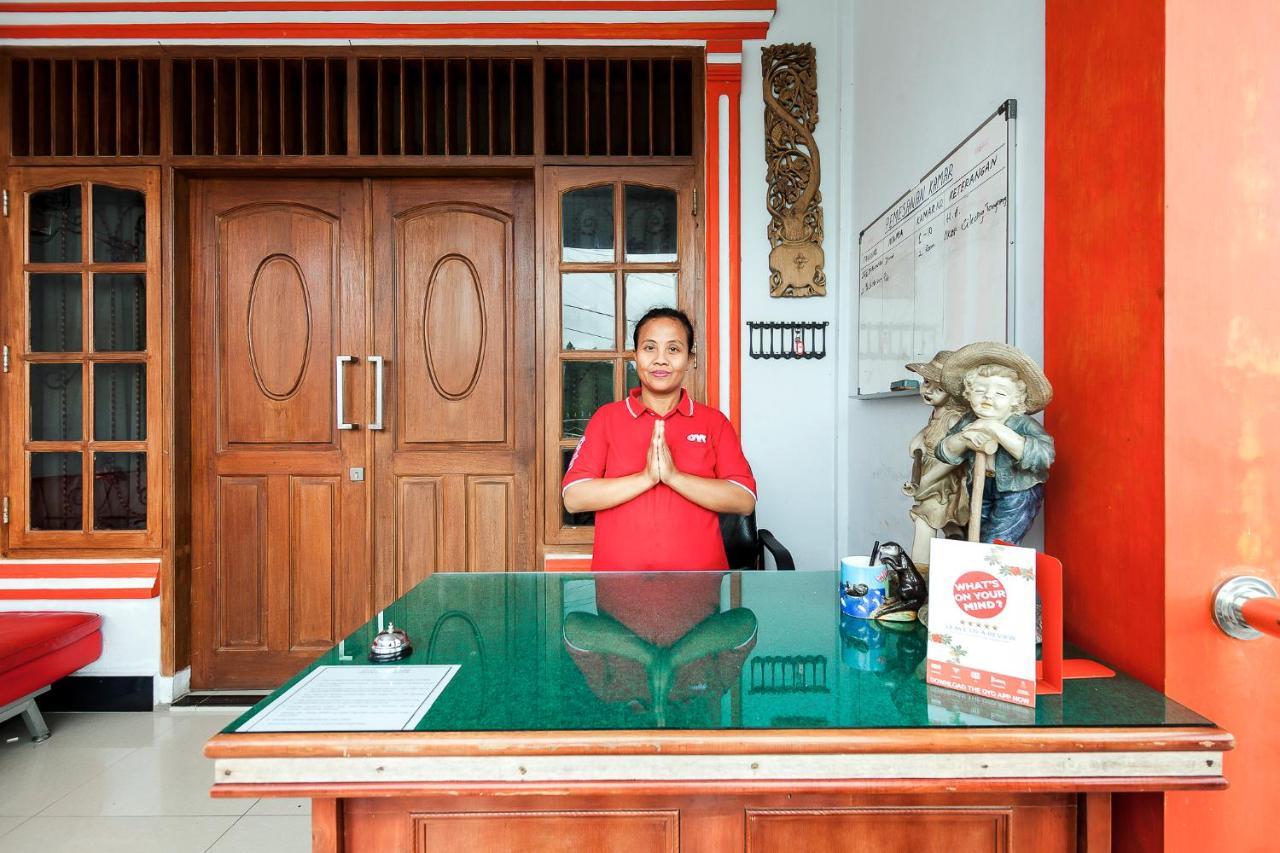 Oyo1520卡提妮酒店 Tarutung 外观 照片